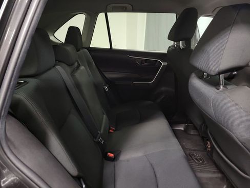 Used 2022 Toyota RAV4 LE AWD/4WD image 21