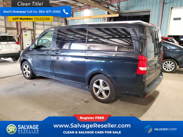 Used 2017 Mercedes-Benz Metris Passenger image 3
