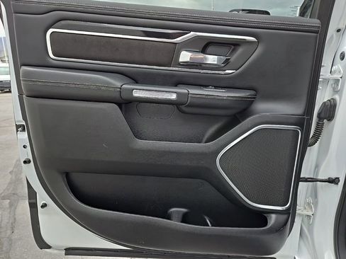 Used 2022 RAM 1500 Laramie AWD/4WD image 43