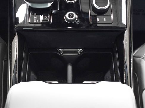 Used 2023 Land Rover Range Rover Sport SE AWD/4WD image 24