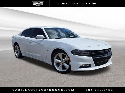 Used 2015 Dodge Charger R/T RWD image 10