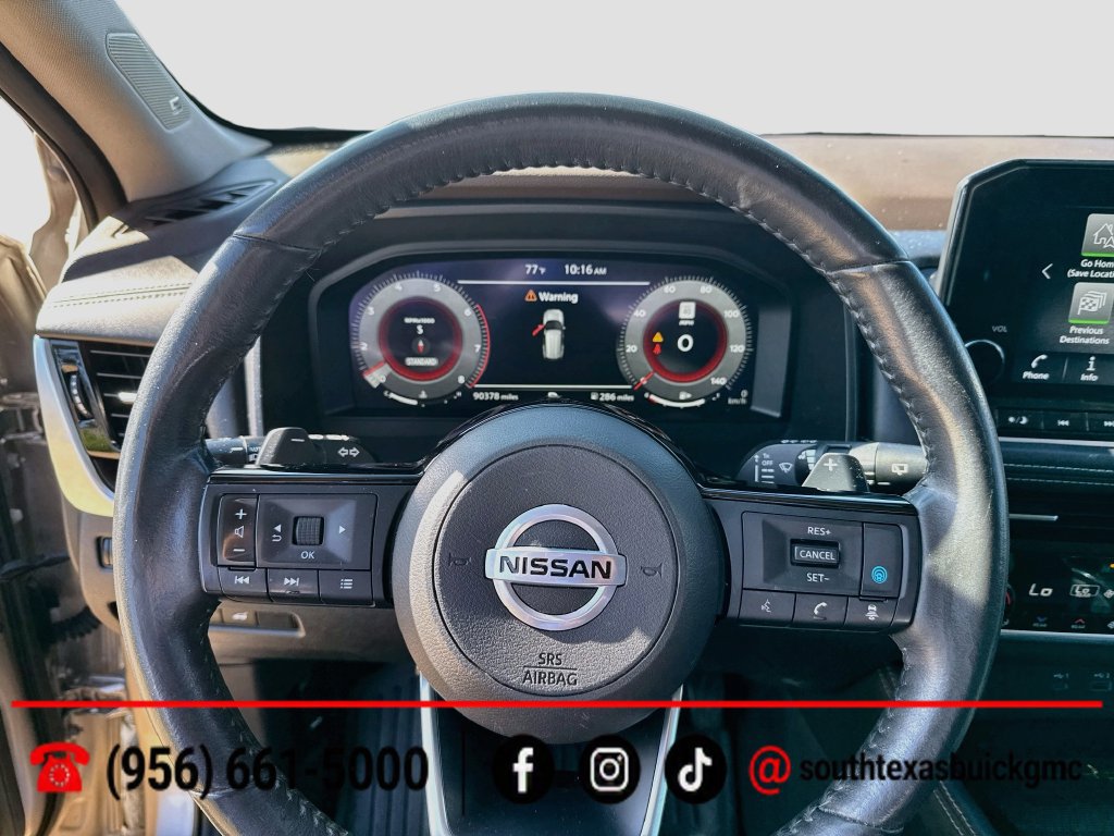 Used 2021 Nissan Rogue Platinum FWD image 14