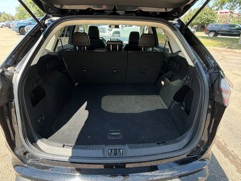 Used 2024 Ford Edge SEL AWD/4WD image 9