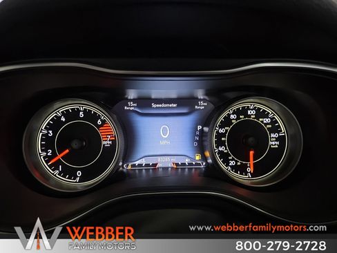 Used 2023 Jeep Cherokee Altitude Lux w/ Lux Elite Package AWD/4WD image 24