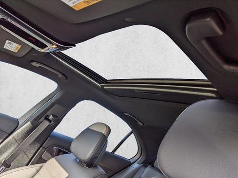 Certified 2025 Mercedes-Benz C 300 4MATIC Sedan image 13