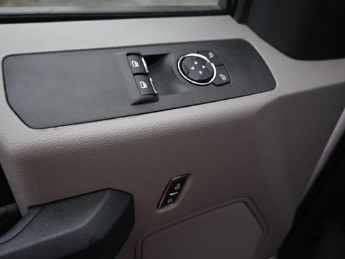 Used 2020 Ford F350 XL w/ Power Equipment Group image 12