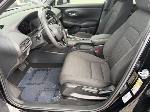 Used 2026 Honda HR-V Sport image 21