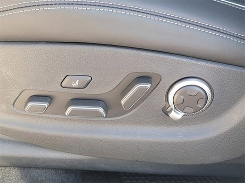 New 2025 Genesis GV70 3.5T Sport w/ Sport Advanced Package image 36