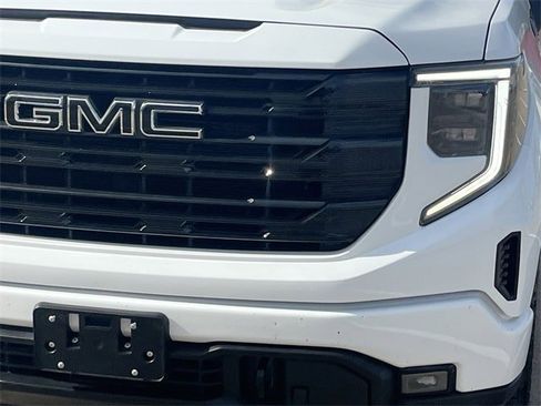 Used 2023 GMC Sierra 1500 Elevation w/ X31 Off-Road Package image 6