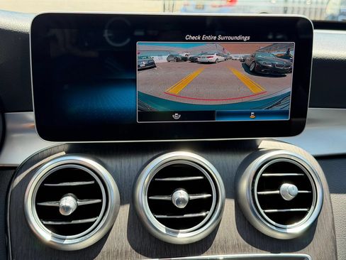Used 2019 Mercedes-Benz C 300 Sedan image 39