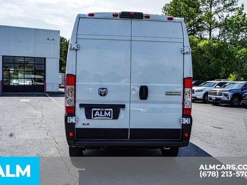 Used 2025 RAM ProMaster 2500 w/ Convenience Group FWD image 11