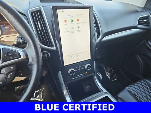 Certified 2023 Ford Edge Titanium image 18