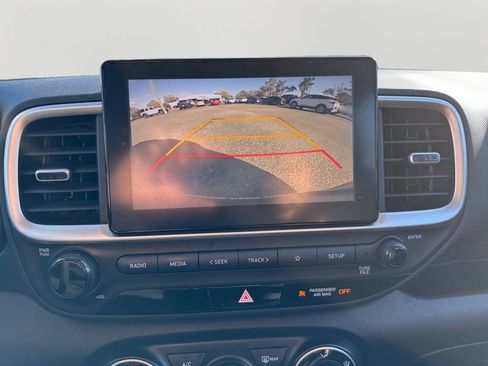 Used 2022 Hyundai Venue SE w/ Cargo Package image 26