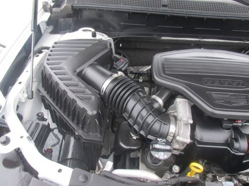 Used 2023 Cadillac XT6 Premium Luxury w/ Technology Package image 66