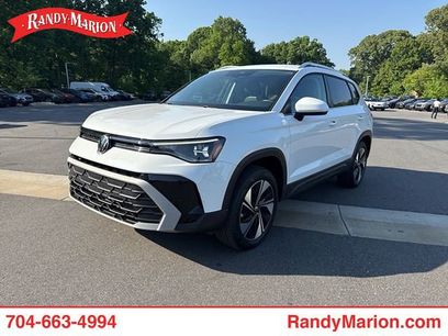 Used 2025 Volkswagen Taos SE