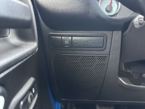 Used 2014 Jeep Wrangler Unlimited Sahara image 19