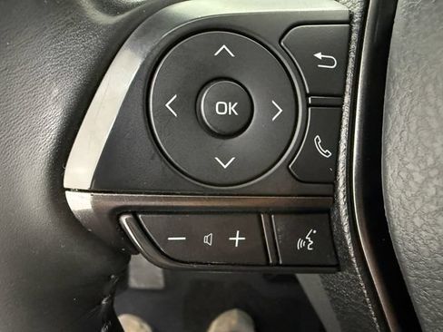 Used 2023 Toyota Camry SE FWD image 10