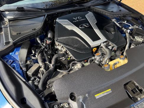 Used 2017 INFINITI Q50 Red Sport 400 image 17