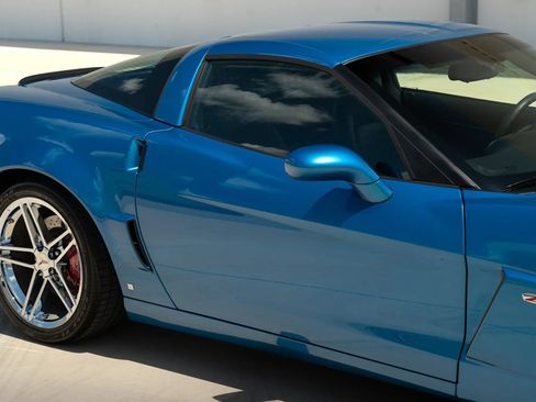 Used 2008 Chevrolet Corvette Z06 w/ Preferred Equipment Group RWD image 40