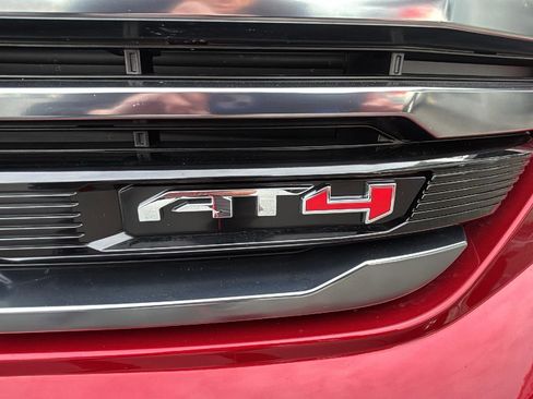 Certified 2025 GMC Sierra 1500 AT4 w/ AT4 Premium Package image 9