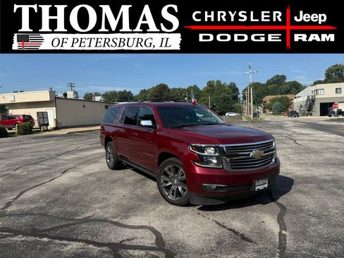 Used 2018 Chevrolet Suburban Premier AWD/4WD image 2