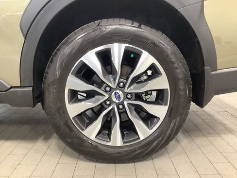 Certified 2025 Subaru Outback Limited AWD/4WD image 21