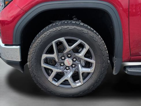 Used 2025 GMC Sierra 1500 SLT w/ SLT Premium Plus Package AWD/4WD image 46
