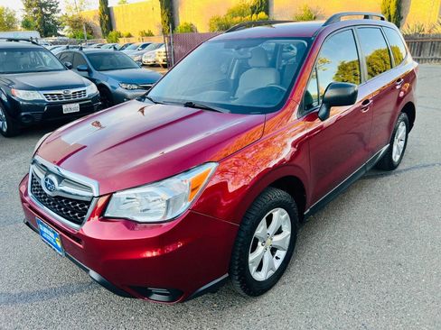 Used 2015 Subaru Forester 2.5i w/ Alloy Wheel Package image 1