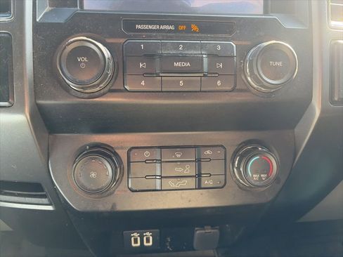 Used 2019 Ford F150 XLT image 20