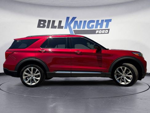 Used 2021 Ford Explorer Platinum w/ Equipment Group 601A AWD/4WD image 6