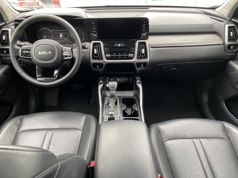 Used 2022 Kia Sorento EX FWD image 22