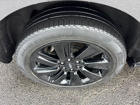 Certified 2023 Lincoln Navigator L Black Label AWD/4WD image 10