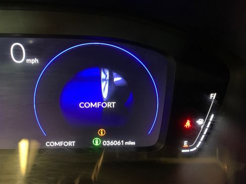 Used 2023 Acura Integra A-Spec image 34