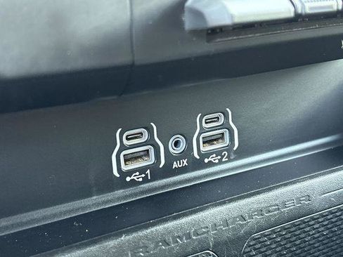 Certified 2025 RAM 1500 Big Horn AWD/4WD image 28