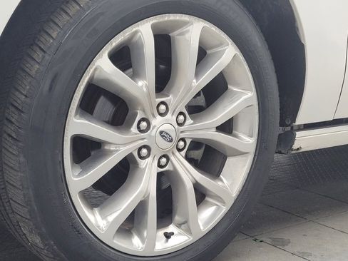 Used 2019 Ford Expedition Platinum AWD/4WD image 31