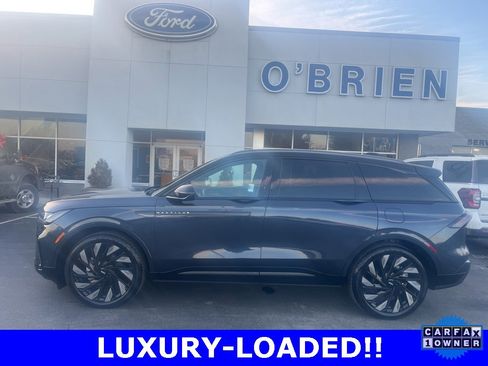 Used 2024 Lincoln Nautilus Reserve w/ Equipment Group 202A image 2