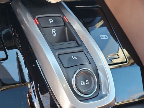 Certified 2026 Acura MDX SH-AWD w/ Technology Package image 16