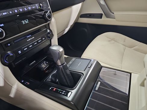 Used 2023 Lexus GX 460 Premium w/ Premium Package AWD/4WD image 27