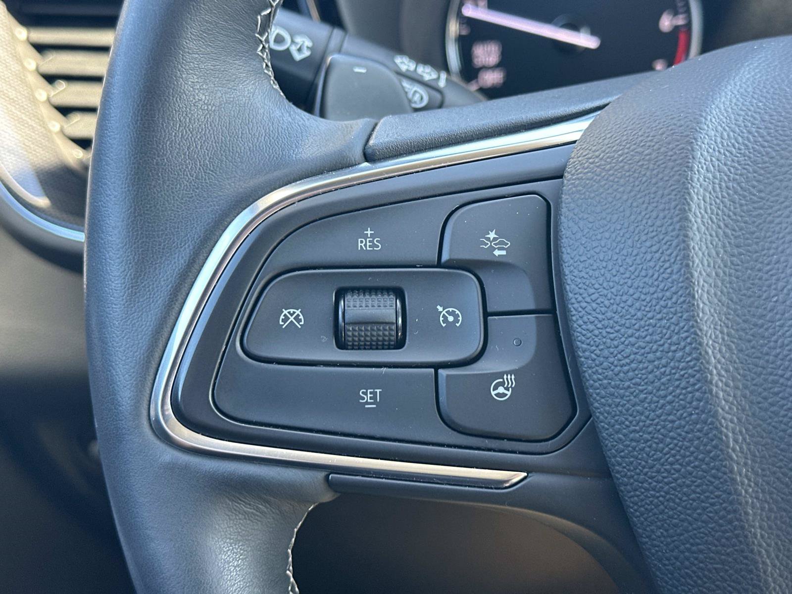 Certified 2023 Buick Envision Essence w/ Sport Touring Package AWD/4WD image 21