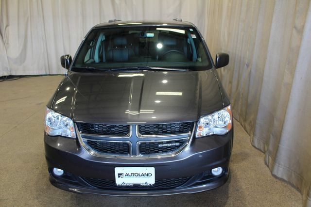 Used 2017 Dodge Grand Caravan SXT FWD image 9