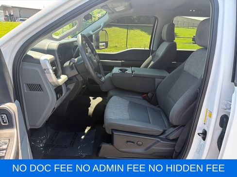 Used 2025 Ford F250 XLT AWD/4WD image 11