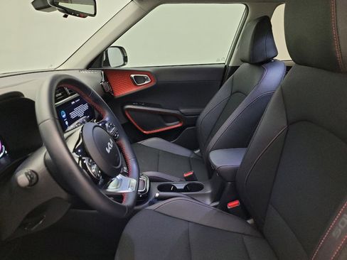 Used 2024 Kia Soul GT-Line image 17