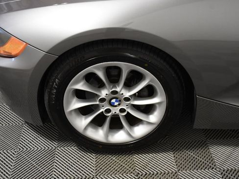 Used 2003 BMW Z4 2.5i RWD image 11