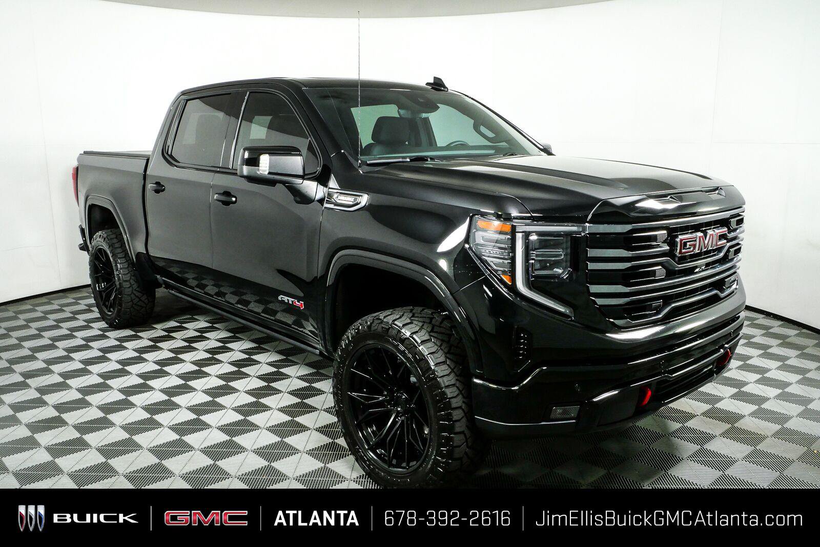 Certified 2026 GMC Sierra 1500 AT4 w/ Technology Package AWD/4WD image 1