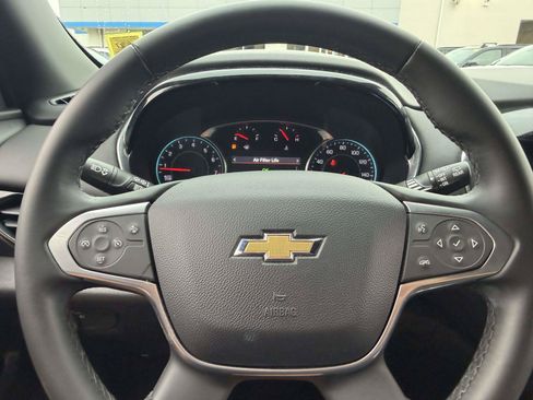 Used 2023 Chevrolet Traverse LT AWD/4WD image 30