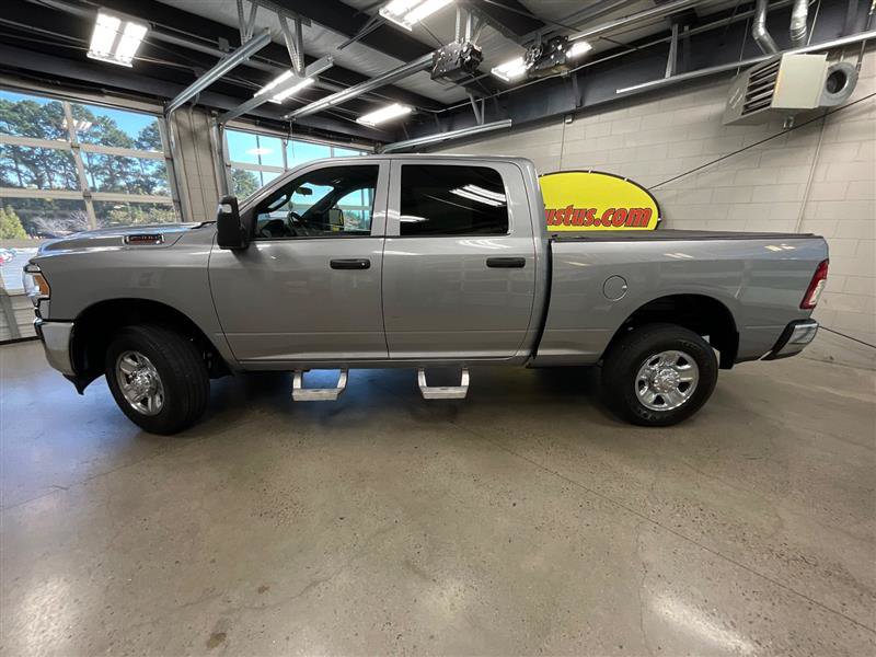 Used 2023 RAM 2500 Tradesman w/ Chrome Appearance Group AWD/4WD image 2