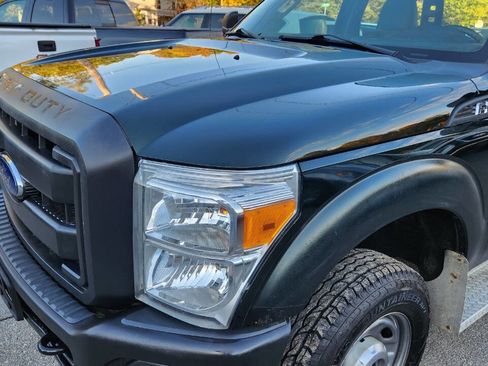 Used 2015 Ford F250 XL w/ Power Equipment Group image 20