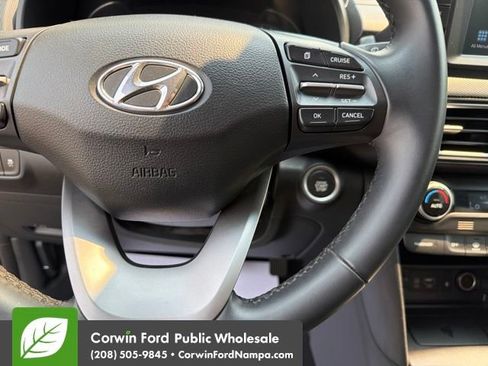 Used 2020 Hyundai Kona Limited AWD/4WD image 16