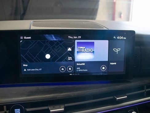 Used 2024 Hyundai Santa Fe Limited image 34