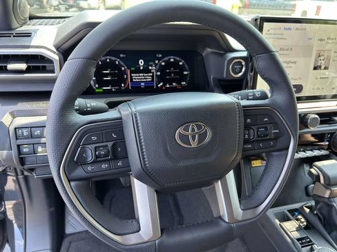 New 2026 Toyota 4Runner Limited AWD/4WD image 18